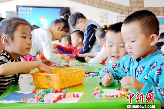中国婴幼儿入托率仅为4.1% 幼有所育谁来育难