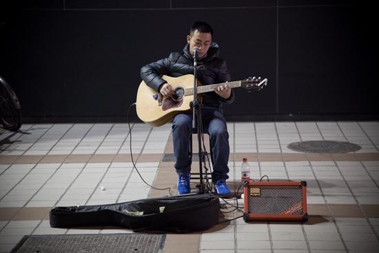 大学生老跳槽怕自我有问题 大学生老跳槽怕自我有问题