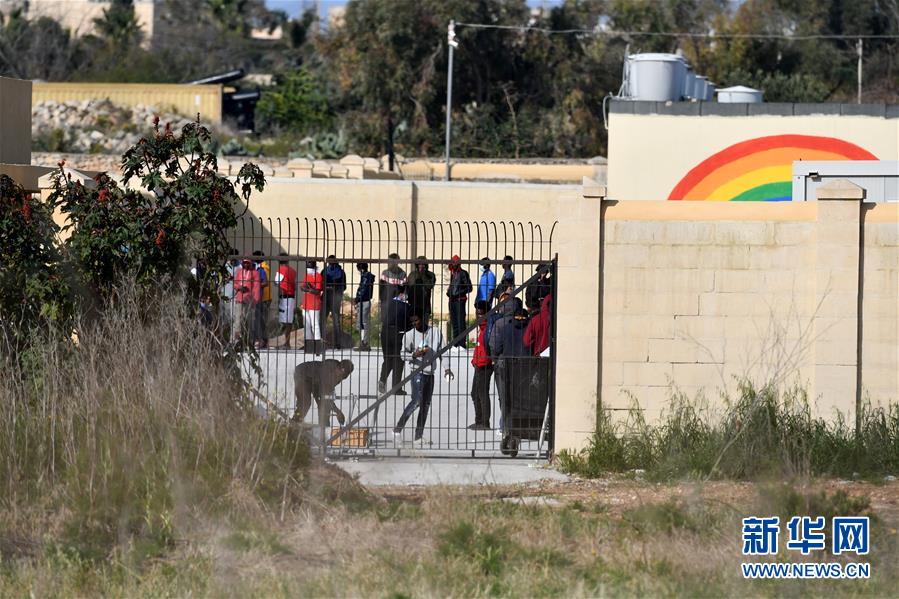 高考因疫情延期一个月 吉林等9省份高三今日开学（最新发布）