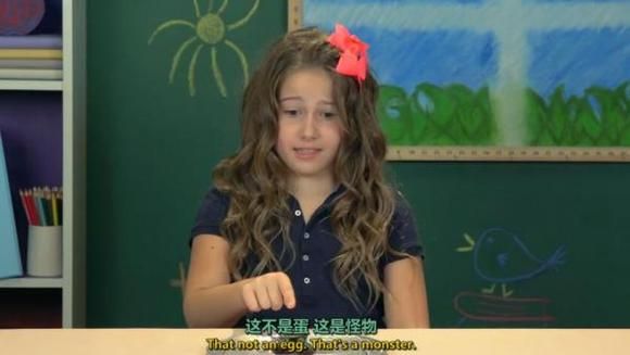 外国小朋友挑战白嘴吃皮蛋 网友:糟蹋中华美食