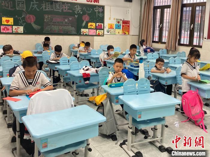 “雙減”落地一個月探訪北京中小學校“花式”課后生活