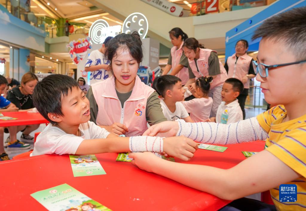重庆：防溺水教育进社区 提升青少年安全意识