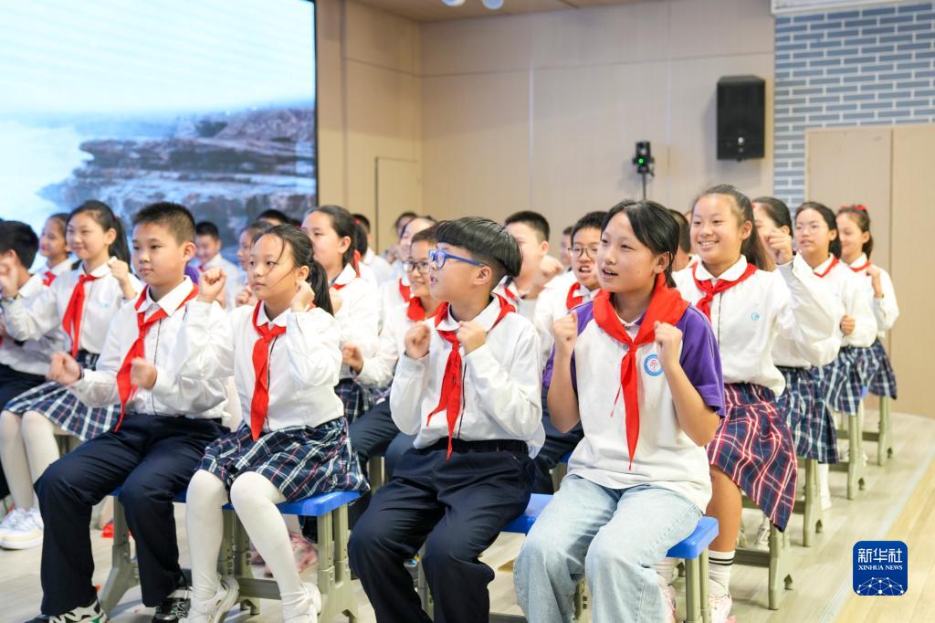 重庆：城乡学校手拉手 共研教学促发展