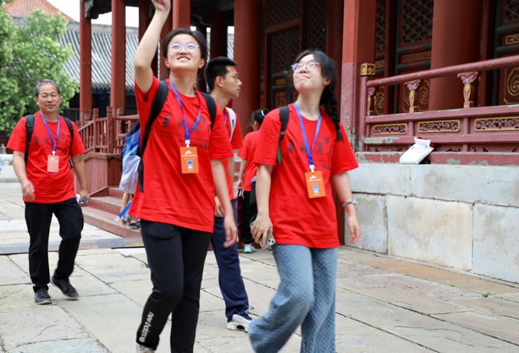 第八届中学生中华传统文化传承高端论坛在京开幕