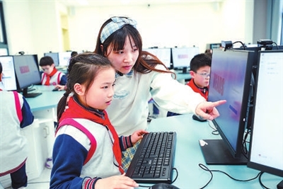 一场个性化教育与规模化发展的突围
