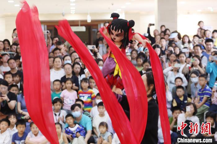 既传统又现代 南京博物院“奇妙夜”精彩上演