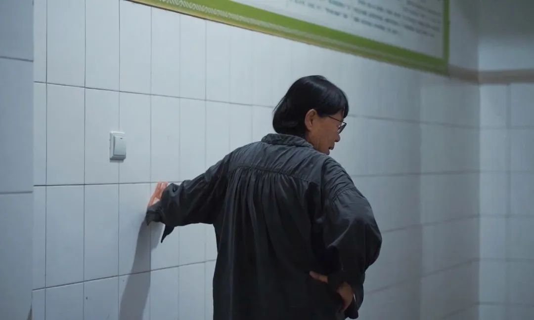 张桂梅把心爱的“宝贝”，捐给了国家博物馆！