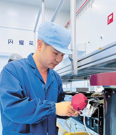 民企来了博士毕业生：这里的舞台一样广阔