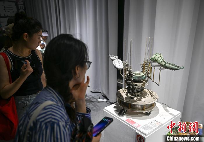 现代机械融合传统文化 中国美院多件毕业作品成“网红”