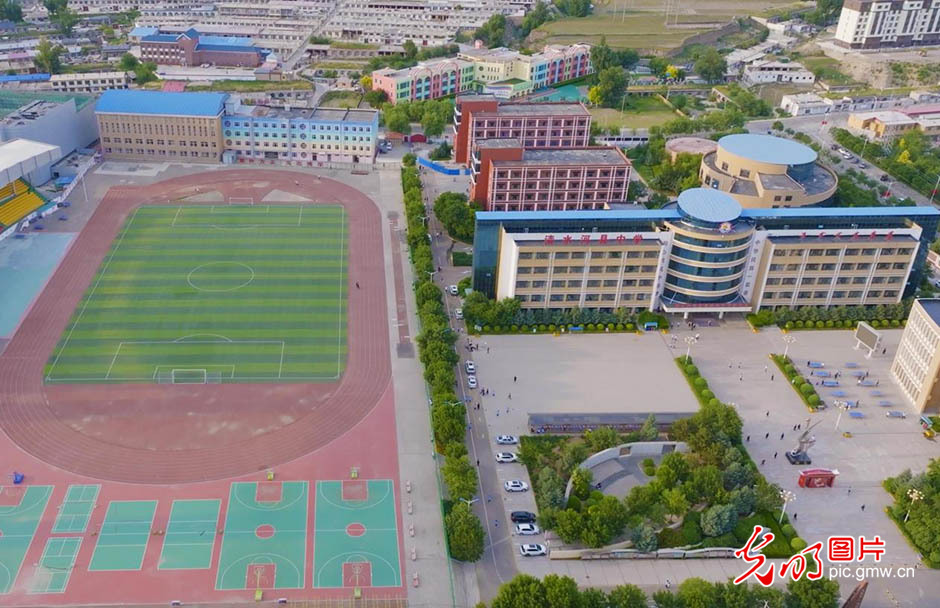 解锁信息 赋能选择：公益照亮县域学子高考志愿路