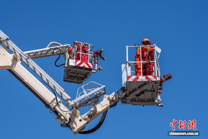 贵州毕节：消防夏令营 快乐过暑假