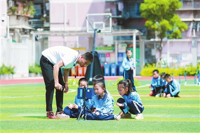 中小学如何推动“人工智能+教育”