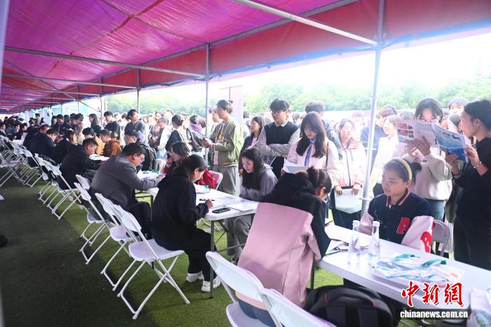 甘肃兰州迎2026届工学类高校秋季双选会
