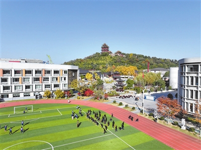 体育教学与强身健体相结合