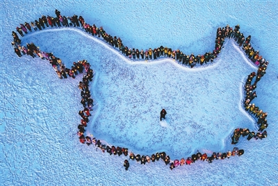 点亮冰雪“天鹅”