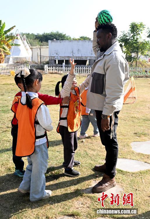 “网红”外教的中国“春节”课