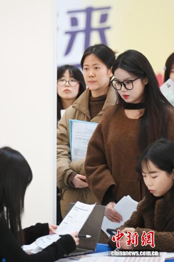 助力青年逐梦 南京举办新媒体专场招聘会搭起人才连心桥