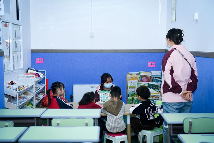 以小善聚大爱 托举青少年儿童健康快乐成长