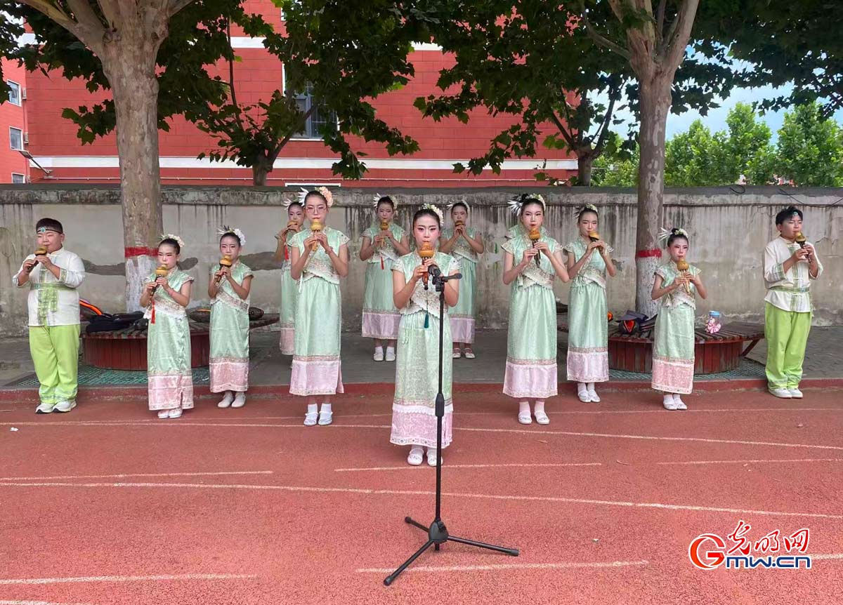 河南省长葛市求实学校校园文艺展演“庆校庆 迎六一”