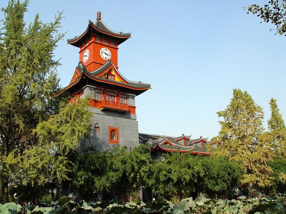 【高招时间】四川大学：新增7大前沿专业，拔尖人才培养体系全面升级，转专业政策灵活
