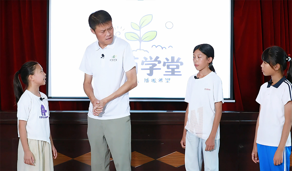 “护苗”小剧场:少年担主角 德育润童心 “护苗”小剧场:少年担主角 德育润童心
