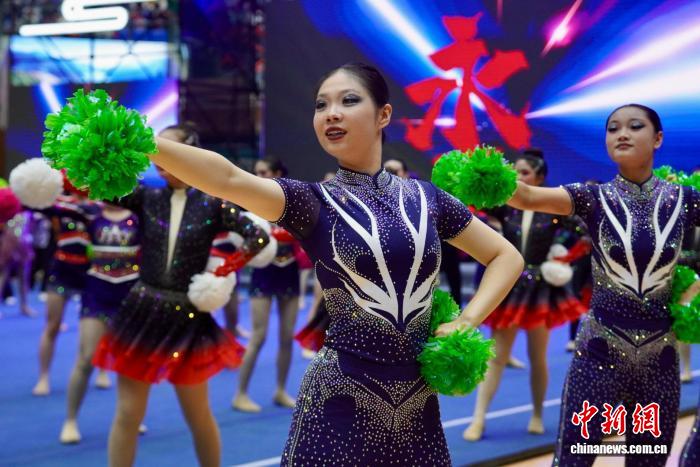 学体联2026年全国中学生啦啦操锦标赛在云南昭通开赛 学体联2026年全国中学生啦啦操锦标赛在云南昭通开赛