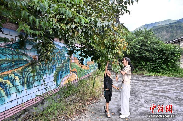 福建政和:宋秀琴老师和她的学生