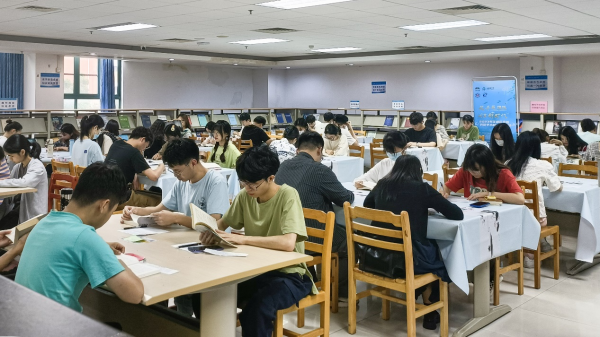 广州城市理工学院图书馆举办“同呼吸·共阅读”一小时静读挑战