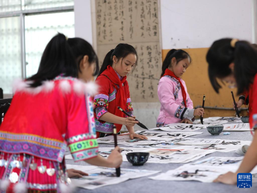 广西柳州：传统文化进校园