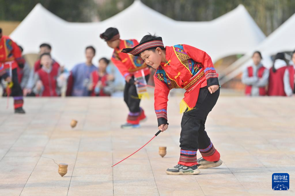 可爱的乡村——快乐的乡村体育课堂