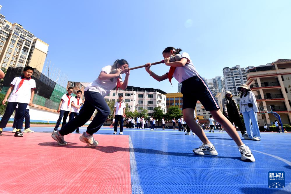 广西梧州：乐享初夏大课间