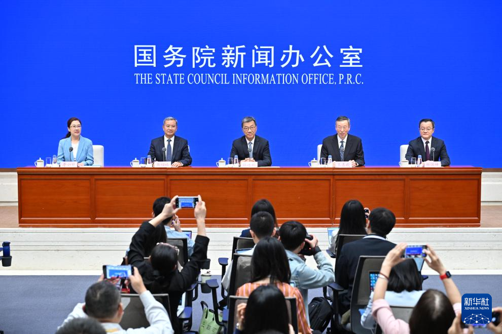 高质量完成“十四五”规划丨推动教育高质量发展 办好人民满意的教育——国新办发布会聚焦“十四五”时期加快建设教育强国进展成效