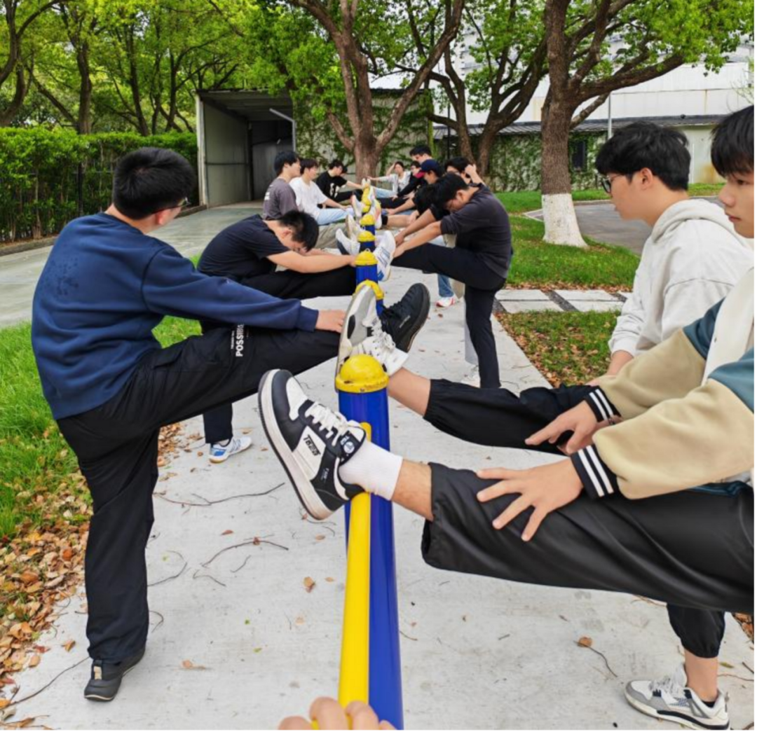“一学期减重40斤,超额完成目标~”这门选修课,火了